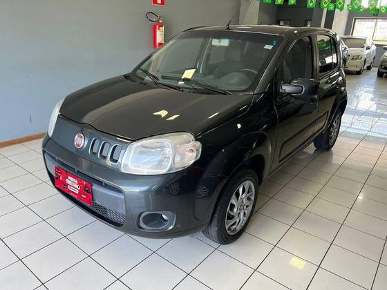 FIAT UNO 1.0 EVO VIVACE 8V FLEX 4P MANUAL FIAT UNO 1.0 EVO VIVACE 8V FLEX 4P MANUAL